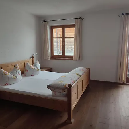 Bauernhof Lienharter Farm stay Obertilliach