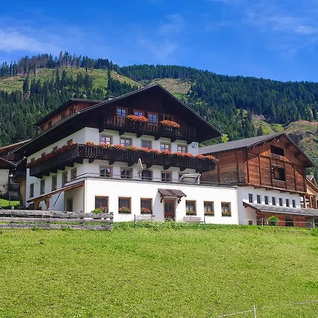 Bauernhof Lienharter 팜스테이