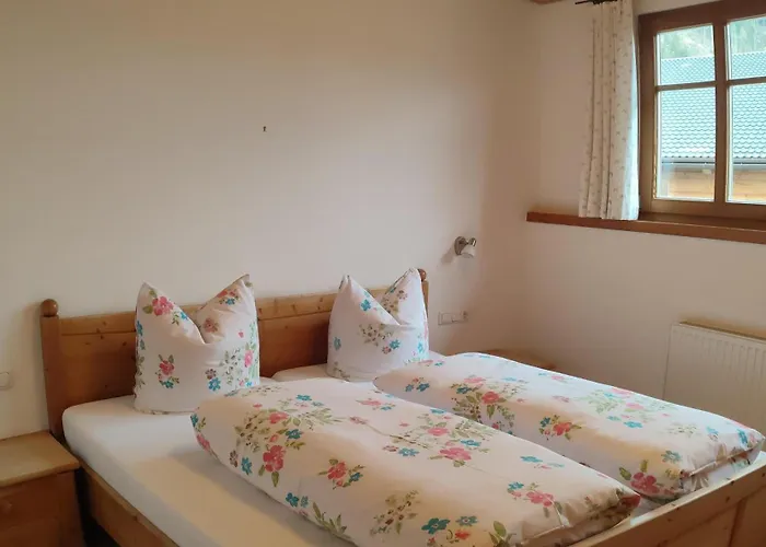 Farm stay Bauernhof Lienharter Obertilliach