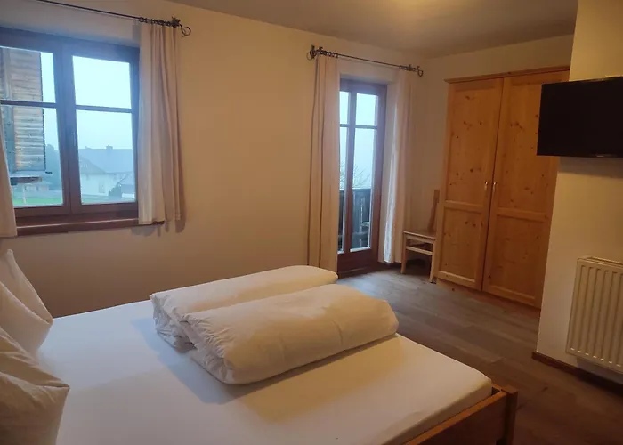 Bauernhof Lienharter Farm stay Obertilliach